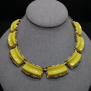 Vintage 1950s Yellow Lucite Panel Necklace Gold Tone Mid Century 19 Inch